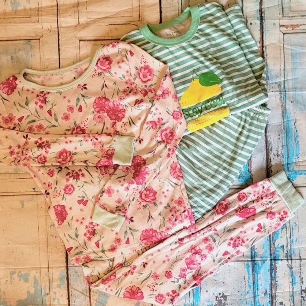 Girls pajamas